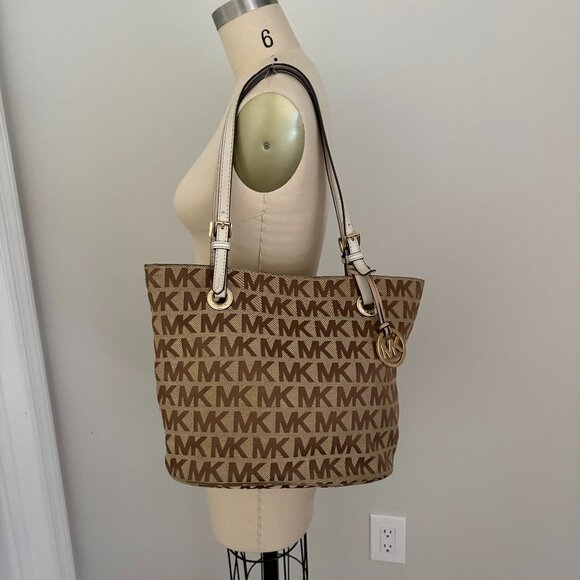 MICHAEL Michael Kors Handbags - MICHAEL Michael Kors Brown Signature Jet Set Canvas Tote Shoulder Bag